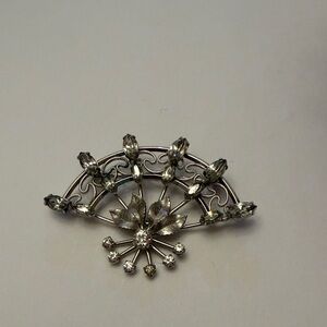 Elegant  Floral Brooch